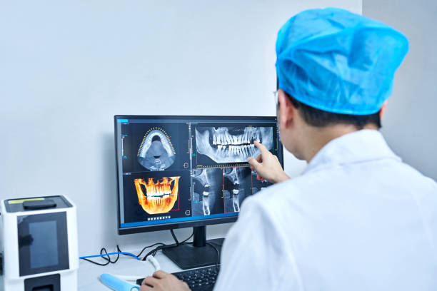 Best Emergency Tooth Extraction in Charles City, IA
